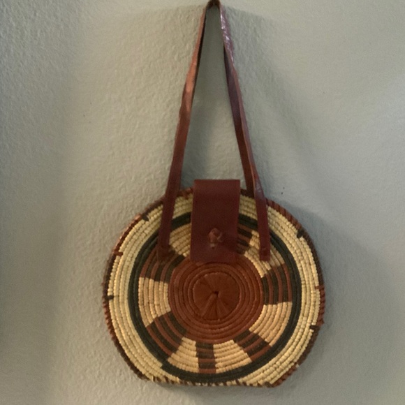 Authentic African Hand Woven Brown and Cream Round Bag. - Picture 1 of 11